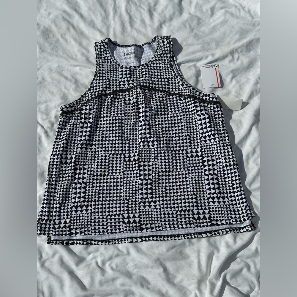 NWT sports illustrated shirt 🦨
